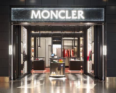 Moncler Stores in Zurich .